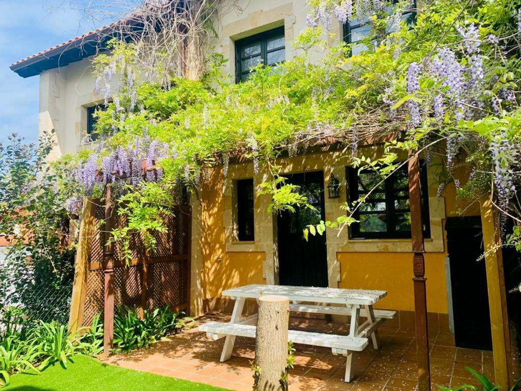 Apartamentos Santillana Del Mar Exterior foto